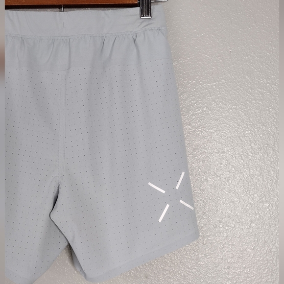 Ten Thousand Distance Short Gray Elastic Waistband Workout Athletic Shorts Sz XS - Picture 4 of 14